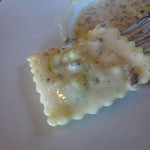 リアス バイ ココチャ - リコッタチーズとほうれん草のラビオリ