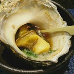 千石寿司 - サザエ壺焼き
