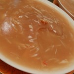 華正樓 - カニ肉入りふかひれの姿煮