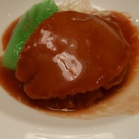 華正樓 本店 - アワビのオイスターソース煮