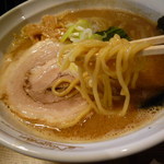 らーめんNageyari - やや細い麺～