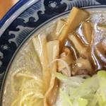 ラーメン ソレナリ - メンマ