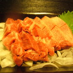 焼肉　丸幸 - ♪厚切りタン♪　厚切りなので歯ごたえスゴイです(~o~)