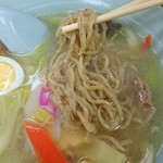 大弘軒 - 胡椒を練り込んだ麺！