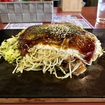 Okonomiyaki Sumireya - そば(肉玉)にイカ天。