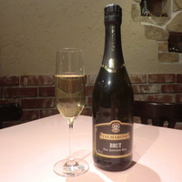 スプマンテ（スパークリングワイン）ＢＲＵＴ