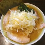 家系ラーメン ジェット家 - ネギチャーシュー麺