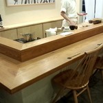 鮨 おくの - カウンター席