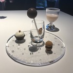 レフェルヴェソンス - ◇小菓子（ミニャルディーズ）