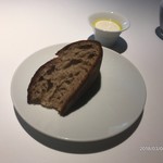 レフェルヴェソンス - 「ル・シュクレ・クール」さんのパン。