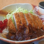 西の屋 - デミカツ丼980円