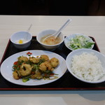 fukuhama - 揚げエビの黒胡椒炒め定食
