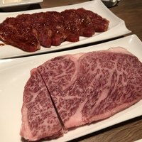焼肉 The INNOCENT CARVERY 新丸ビル店 - ロース2種