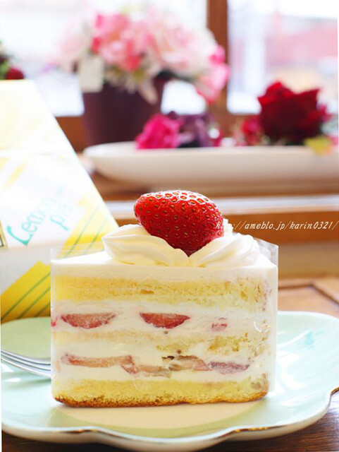 レモンパイで大きないちごのショートケーキ☆』by karin