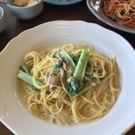 外食家くじら - 小松菜とツナ