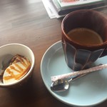 外食家くじら - コーヒーとデザート