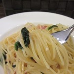 ティノ - パスタには浮羽から届いた新鮮なほうれん草が使われてパスタ自体が丁度良い歯ごたえに茹でられて提供されるんでとっても美味しいパスタでした。