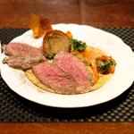 プールトワ - ランチコース 1900円 の希少部位、牛イチボ肉のステーキ