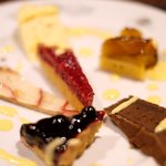 プールトワ - ランチコース 1900円 のデザート6種盛り合わせ