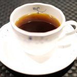 プールトワ - ランチコース 1900円 のコーヒー