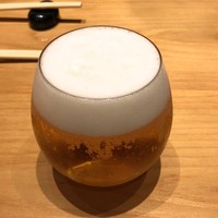 SUSHI TOKYO TEN、 新宿ニュウマン店 - 生ビール