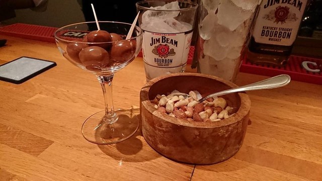 誰主？君主（タスクス） - 南長井（バー）の写真