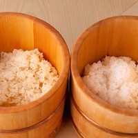 白酢・赤酢の2種類の舎利