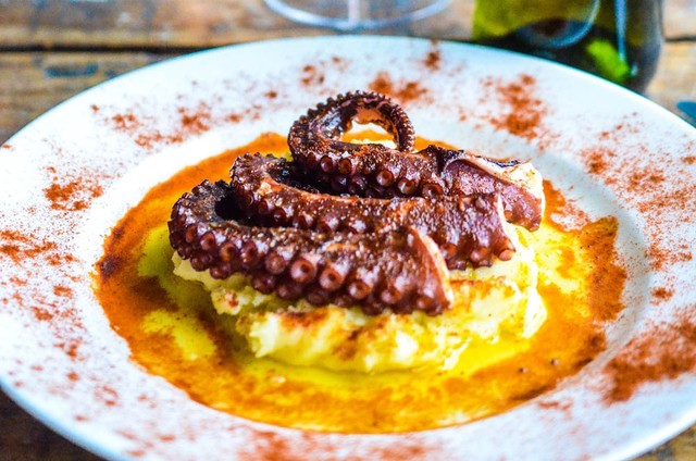 PULPO restaurant in Fukuoka, Japan