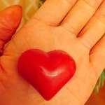 BRUYERRE - 真っ赤な❤️とか ……  んー  。 パクっ 笑笑