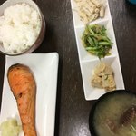 市場食堂 味処たけだ   - 