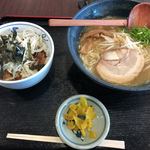 Nihon Zaka Pakingu Eria Nobori - 