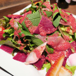 レーベルカフェ OSAKA - 自然の色が美しい【レーベル赤のサラダ】