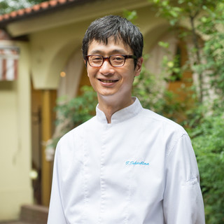 高階琢氏(タカシナタク)―繊細で華やかなイタリアンを紡ぐ