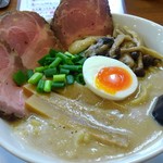 あいつのラーメン かたぐるま 本店