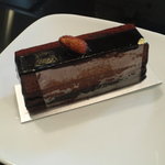アテスウェイ - 主人が買ってきたので名前はわかりませんがチョコ系のケーキ