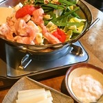 遊・膳 晴れ屋 - とろろ明太もつ鍋