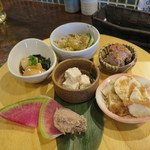 燦醸小町 - おばんざいセット(2人分）@1080円(2018年2月)