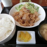 Ruputhibonuru - 生姜焼き定食（500円）