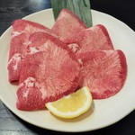 焼肉響楽 - 塩タン（1130円）