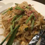 タイ料理バル タイ象 - タイ料理焼きそば