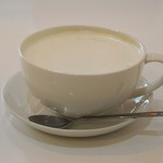 カフェ ガイスト - 芦屋ロイヤルミルクティー1,000円