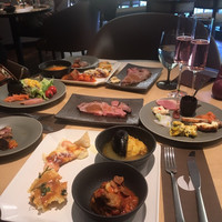 ブッフェアンドカフェ スロープサイドダイナー ザクロ - 
