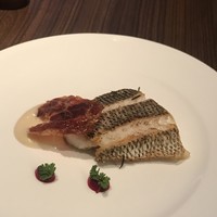 イタリアンレストラン 「コレンテ」 ヒルトン沖縄北谷リゾート - 沖縄県産魚のソテー