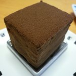 プロスペール - 赤煉瓦のケーキ