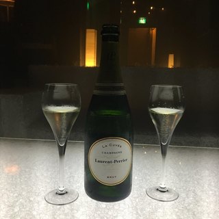 ウームラウンジ_0