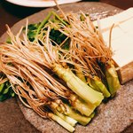 和食　裕 - 初めて食べたけど
                                せりの根っこも美味しいね！