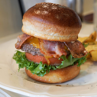 名古屋で人気のハンバーガー ランキングtop 食べログ 名古屋で人気のハンバーガー ランキングtop 食べログ