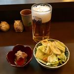 戦国料理本陣 - 生ビール お通し キャベツ