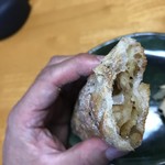 詩とパンと珈琲　モンクール - ひな皮バゲットはこんな感じ