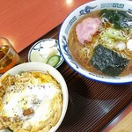 Osoba Matsuya - ラーメンとミニカツ丼セット、840円